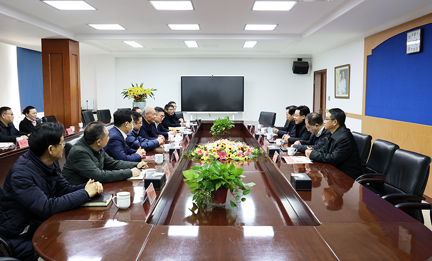 新春走访暖人心，开年眷注鼓劲头——溧阳市委书记叶明华一行新春走访尊龙凯时电缆